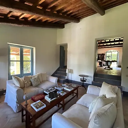 Casale Delle Querce Амелиа